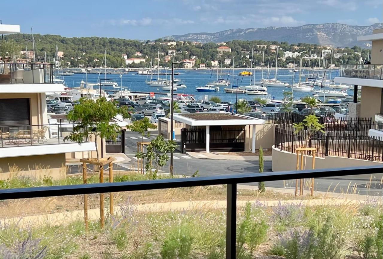 Appartement L'Apart'83 - T2 Classe 5 Etoiles - Belle Vue Sur La Baie Du Lazaret à Saint-Elme Extérieur photo